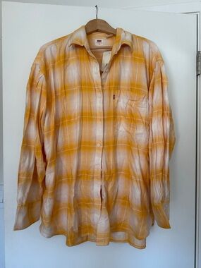 Levi's Yellow and White Plaid Button-Down Shirt